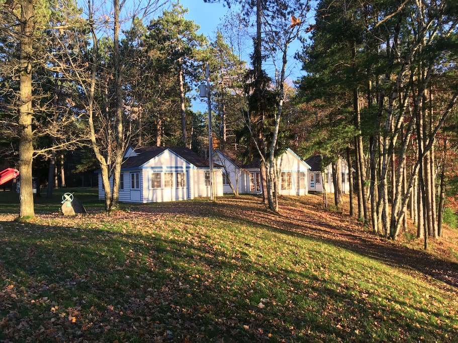 Retro housekeeping cabins on Lake Nokomis WI Cabins for Rent in