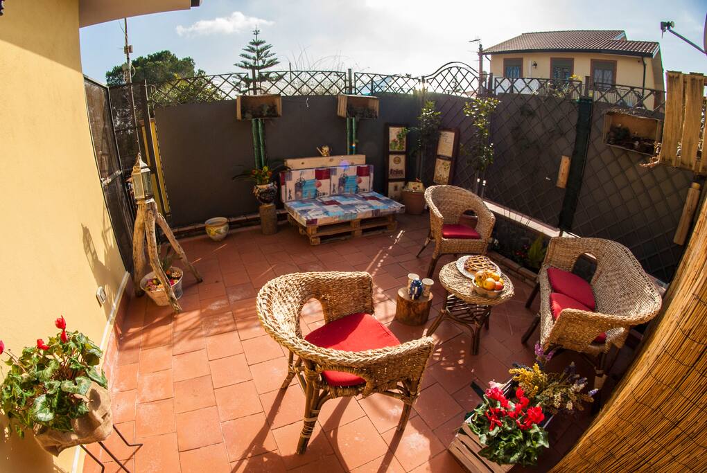 Relax area - courtyard