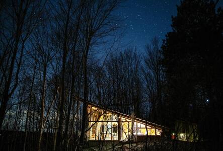 CABIN PERCHED on escarpment band