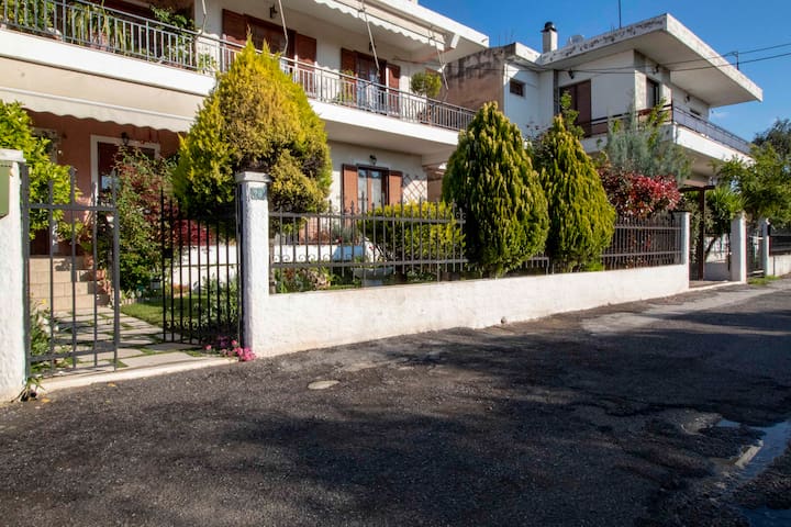 Laconian Collection managed Airbnb listing 2