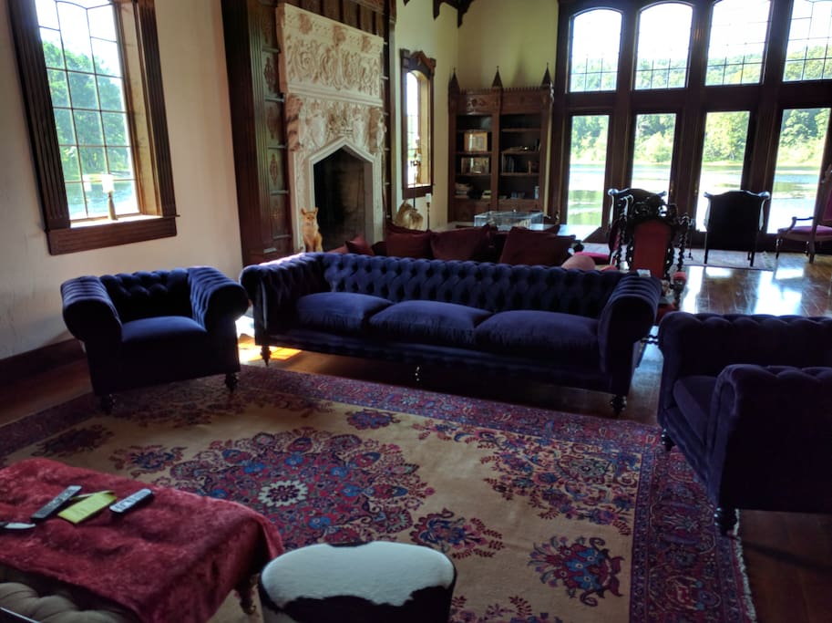 Great Room sitting area w/70" TV and Dish network