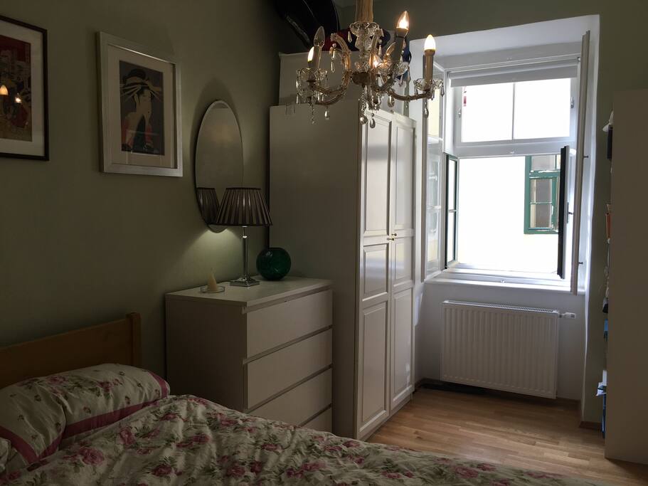 the room is small but hey! it has everything you might need for your stay in Vienna!