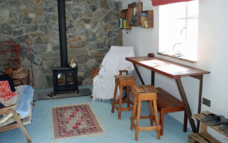The Upcycled Cottage