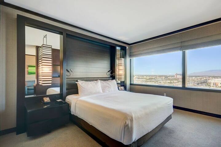 #34 Vdara Suite - 16th Floor