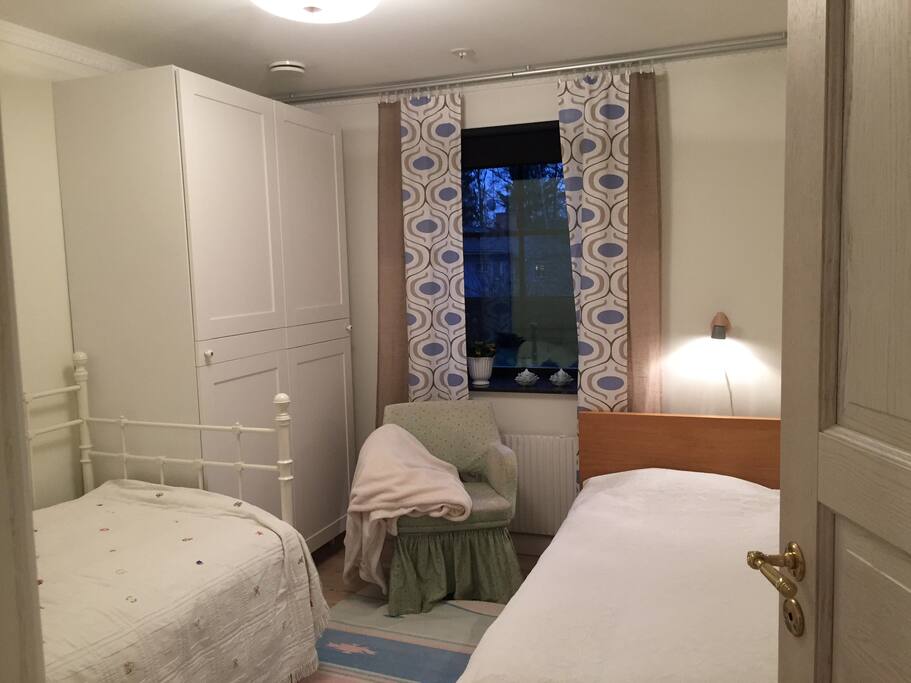 Bedroom nr: 2
2 beds, 90 x 220 cm.