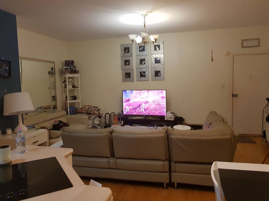 Lounge room
