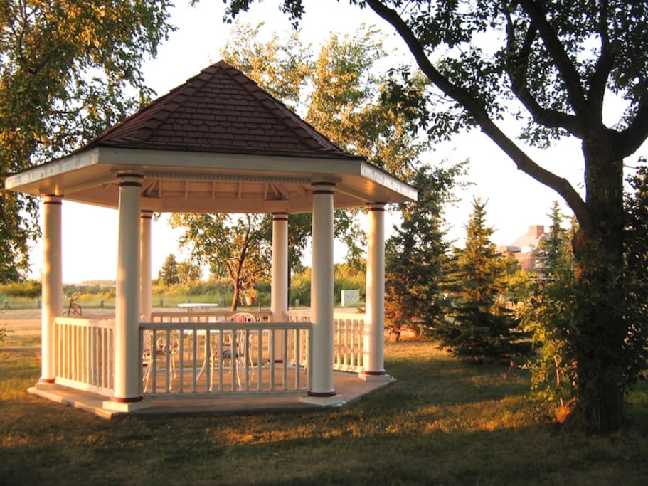 gazebo