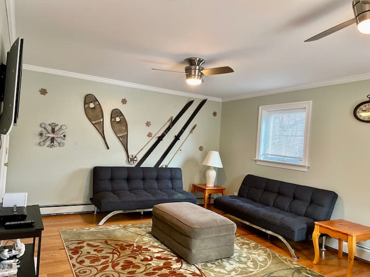 First level game room, with two futons