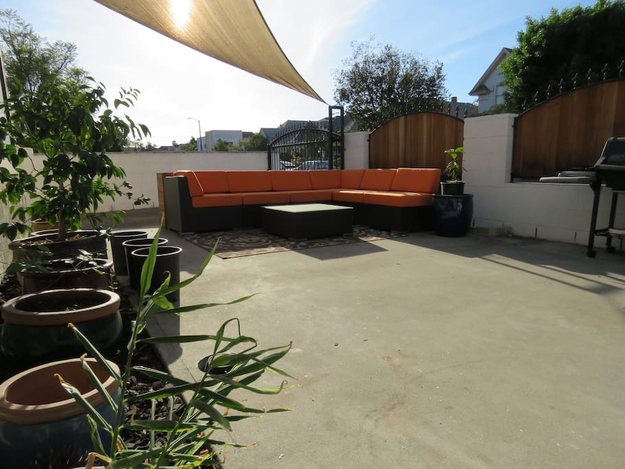 Outdoor Garden and Seating