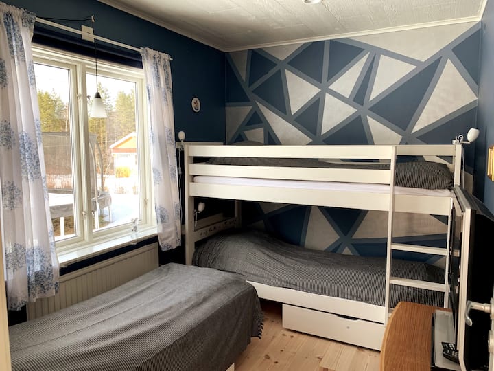 Bedroom 2 - 1 bunkbed & 1 sofa bed