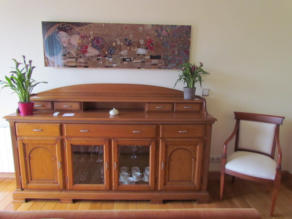 Top Airbnb: Private garden and parking, Wi-Fi, metro nearby in Bizkaia