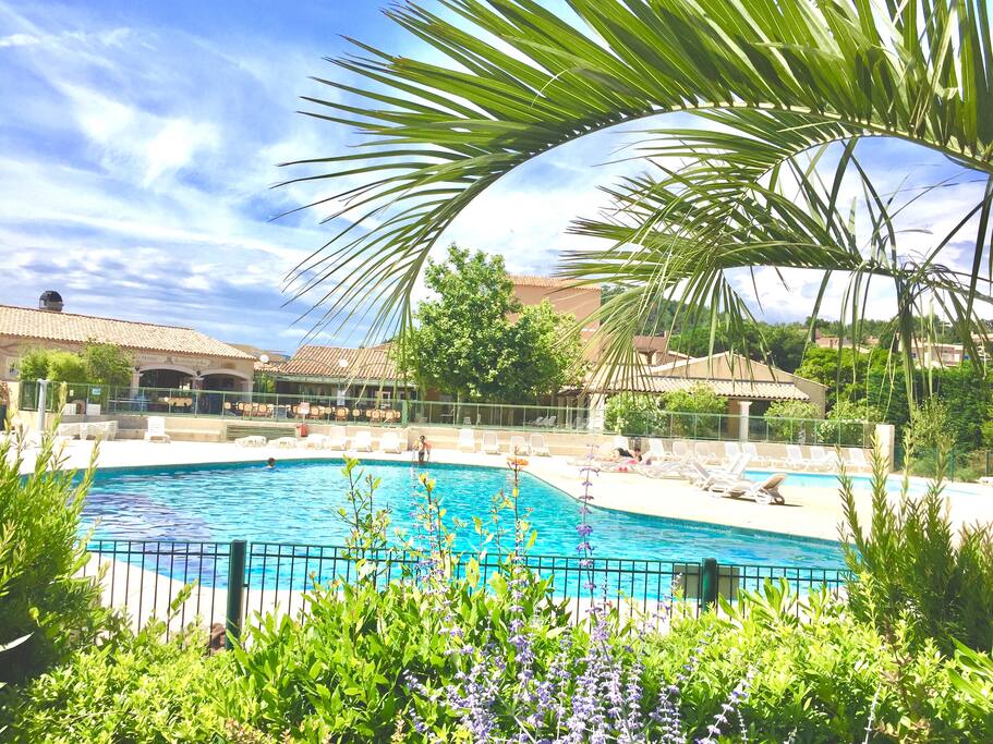 PISCINE CHAUFFEE
