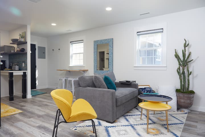 Private Guesthouse In A Quiet Neighborhood. - Greensboro, NC