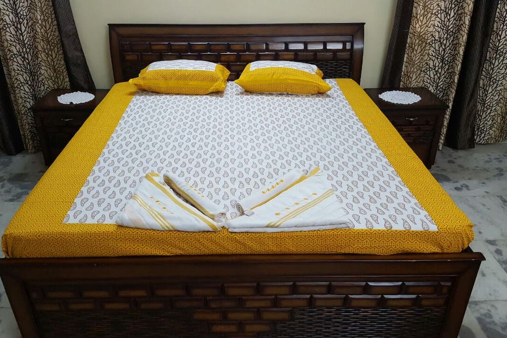Bedroom-1