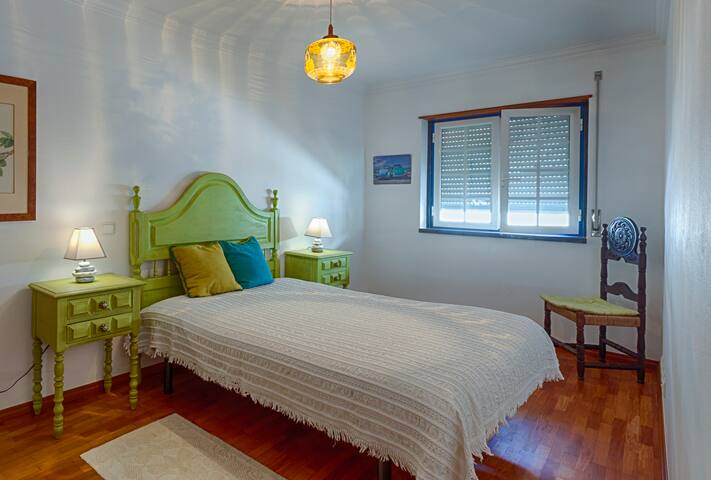 LIKE-HOME-Ericeira center-T4 House-Boa Onda gallery image 3