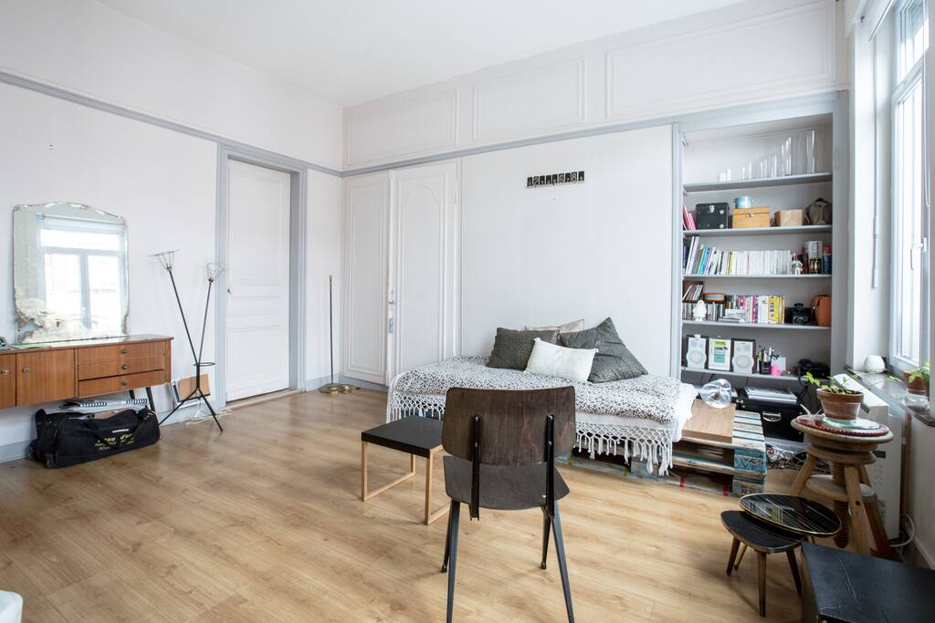 grand séjour lumineux, déco de charme
