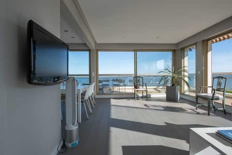 Thiers Beach, 3 Bedrooms, Sea View, Terrace