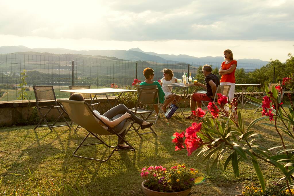 Vue de la terrasse et jardin Vud