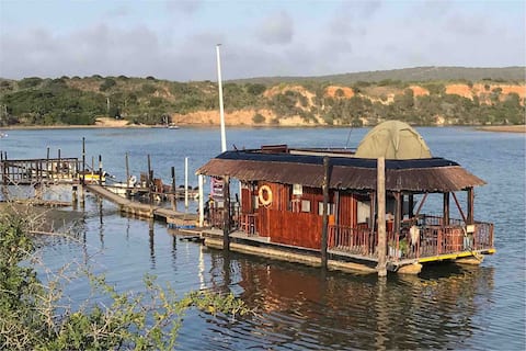 Addo Park House Boat - Maggie May