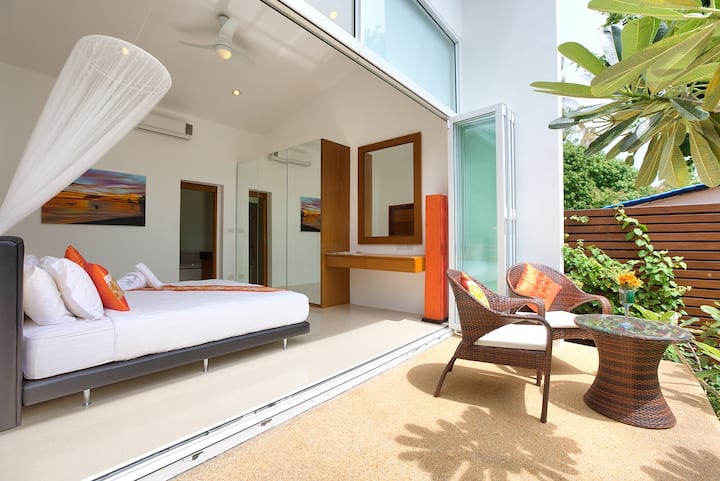 جناح الضيوف البرتقالي