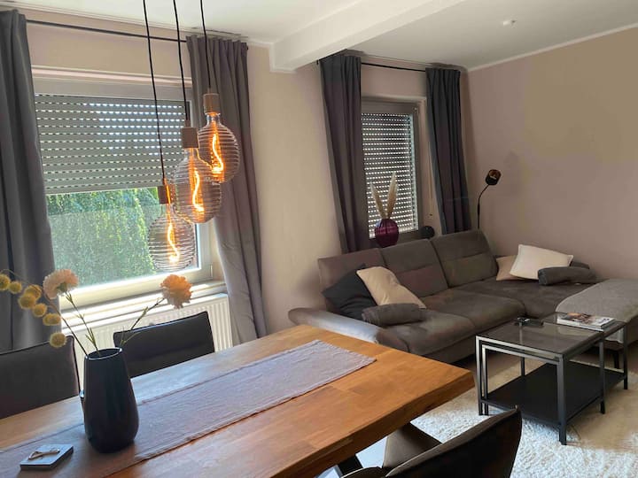 Schönes Zuhause Auf Zeit Mit 2 Schlafzimmern - Langenberg