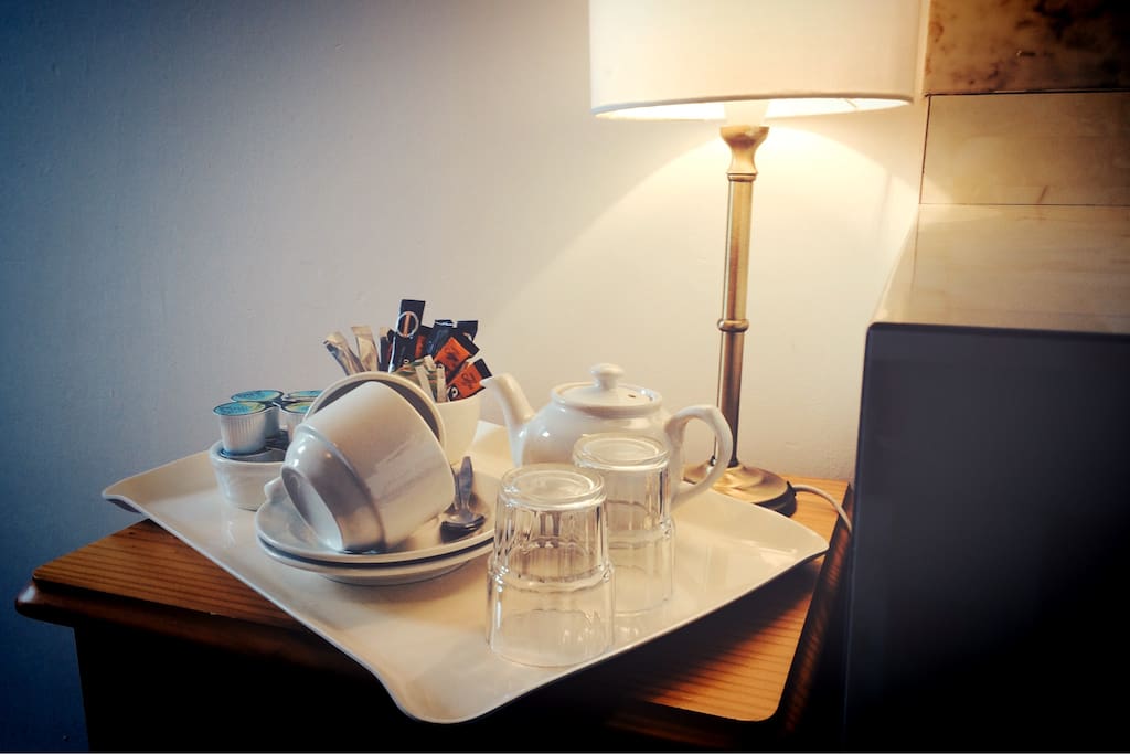Tea/coffee tray in your room