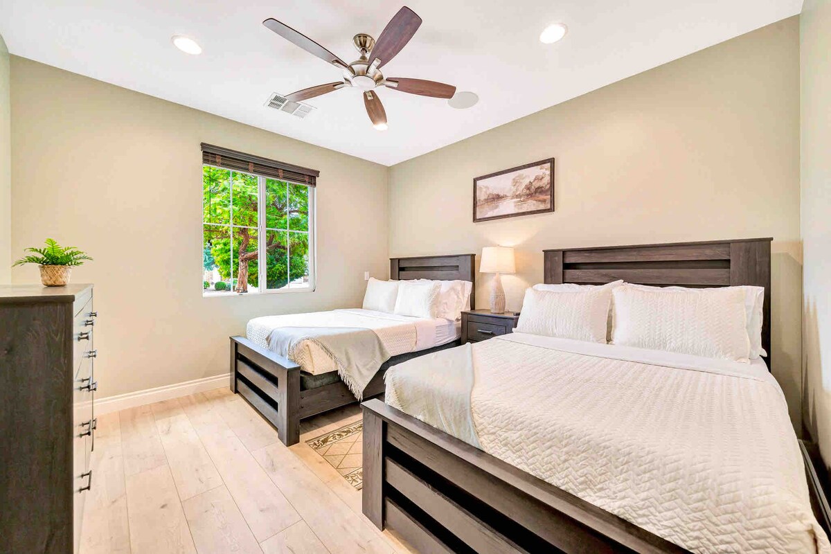 Spavaća soba br. 1 / dva bračna kreveta