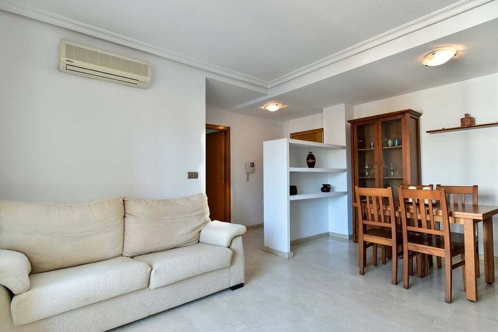 Gala Apartament Salon , Torrevieja Centro , Alicante , Costa Blanca