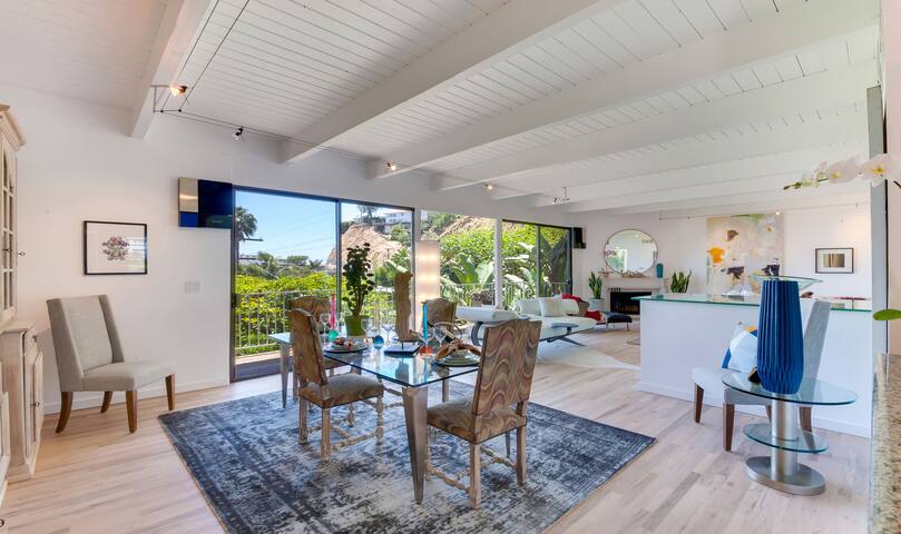 Luxury Villa in Beverly Hills/Hollywood with pool. gallery image 4