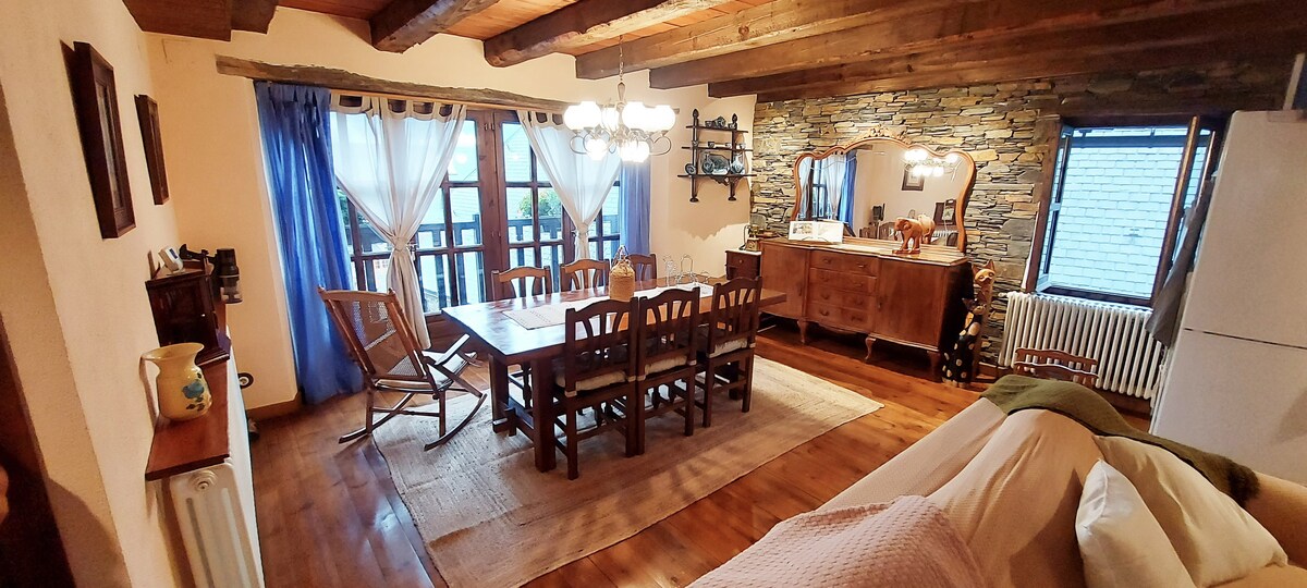 Top performing Airbnb: Authentic Aranese Charm in Lleida