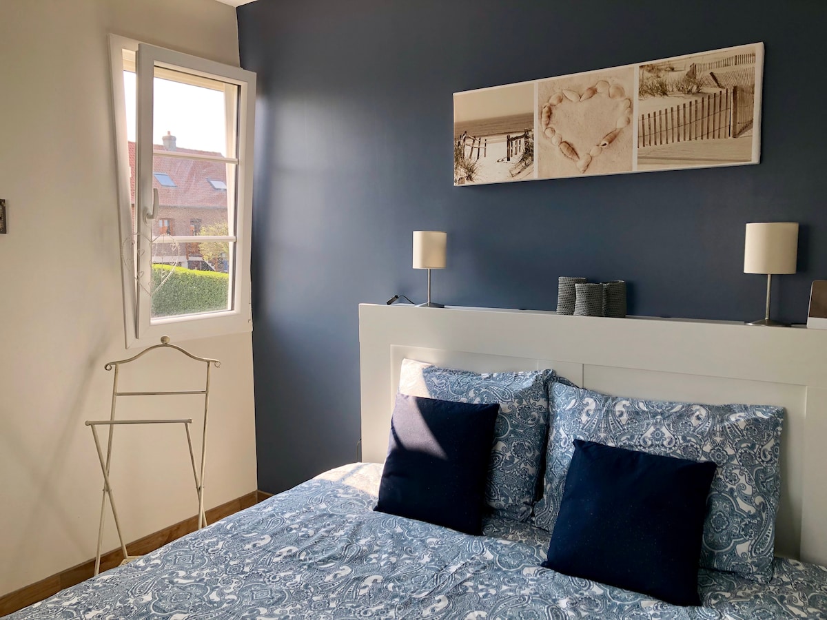 ห้องนอนผู้ปกครอง