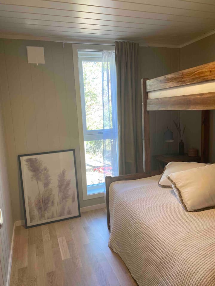 سرير عائلي بارتفاع 90 سم، تحت 120 سم