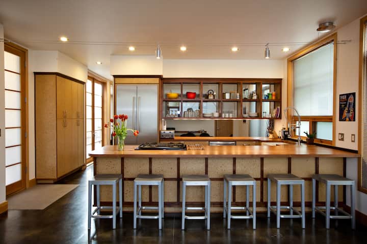 Luxury Modern On Newport | Walk | Dog Friendly - Bend, OR