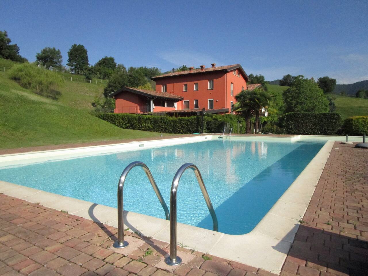 Holiday Apartment Dalí In Salò On Lake Garda Apartments