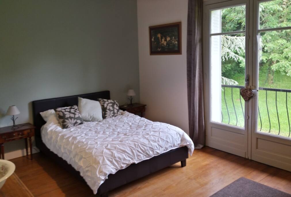 Juliette Room and balcony doors