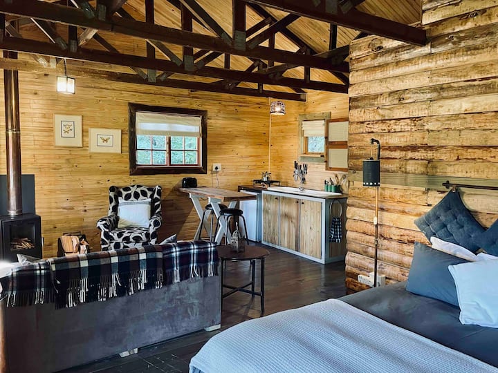 Organic Origins - Camphor Cabin