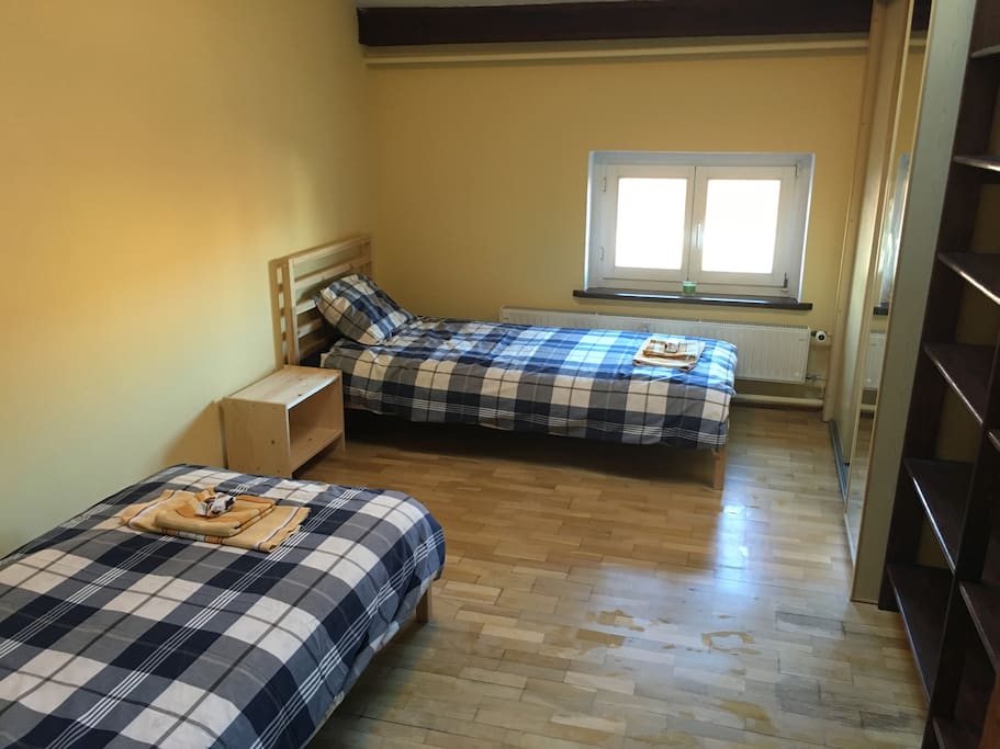 Sypialnia 2, widok z drzwi / Bedroom 2, view from the door