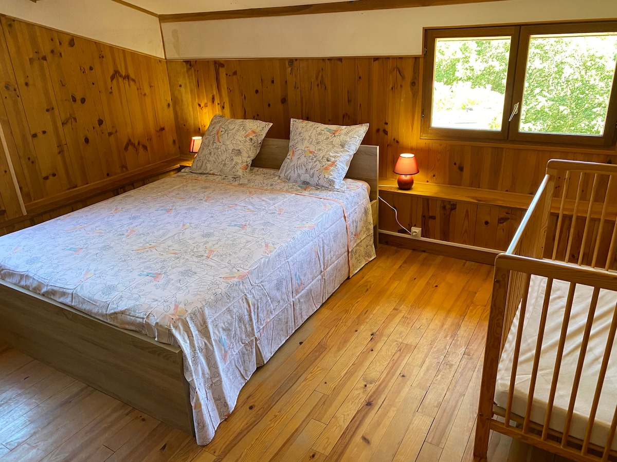 საძინებელი 1