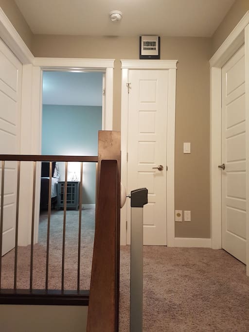 Middle bedroom (Door Open)