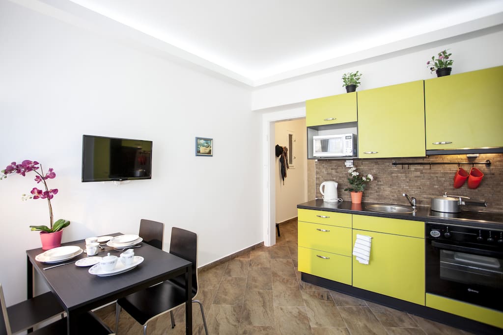 Living and kitchen