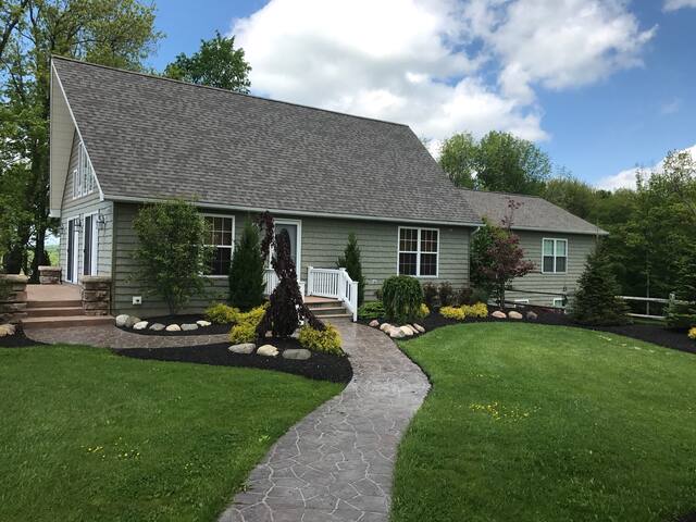 Guest favorite listing in Erie