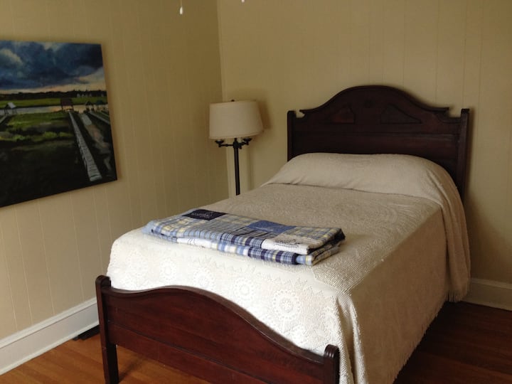 ห้องบลูที่แปลกใหม่มีเตียงคู่