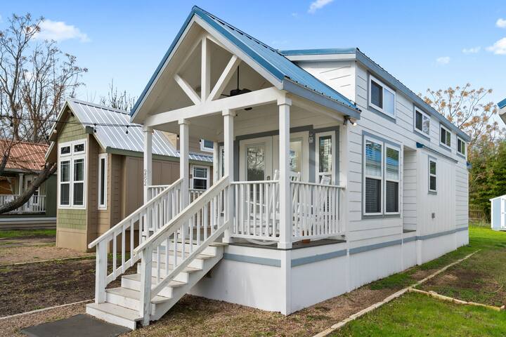 Airbnb Martindale Vacation Rentals Places To Stay Texas