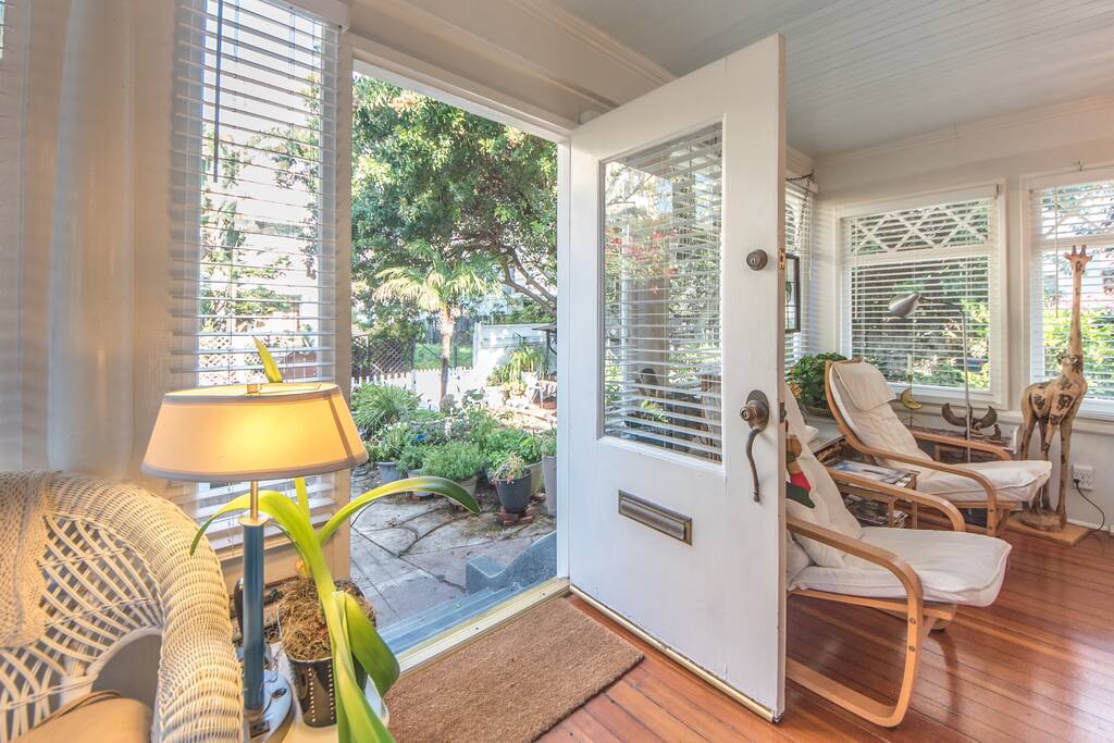 Front door leading out into the garden. Southern California usually has no bugs flying in to bite you, however, a hummingbird might wander in!