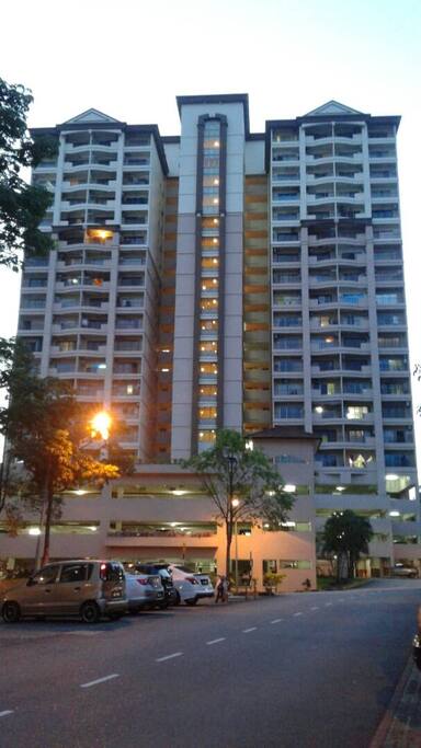 Studio Apartment, Mayfair Place