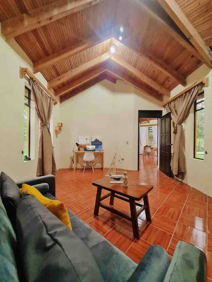 Charming House With Private Garden - San Cristóbal Verapaz