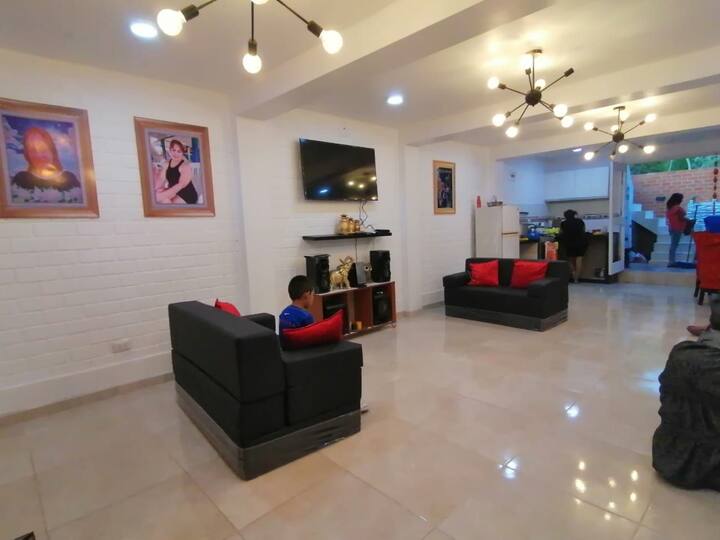 Mi 3 amores Vacation homes for Rent in Pacarán