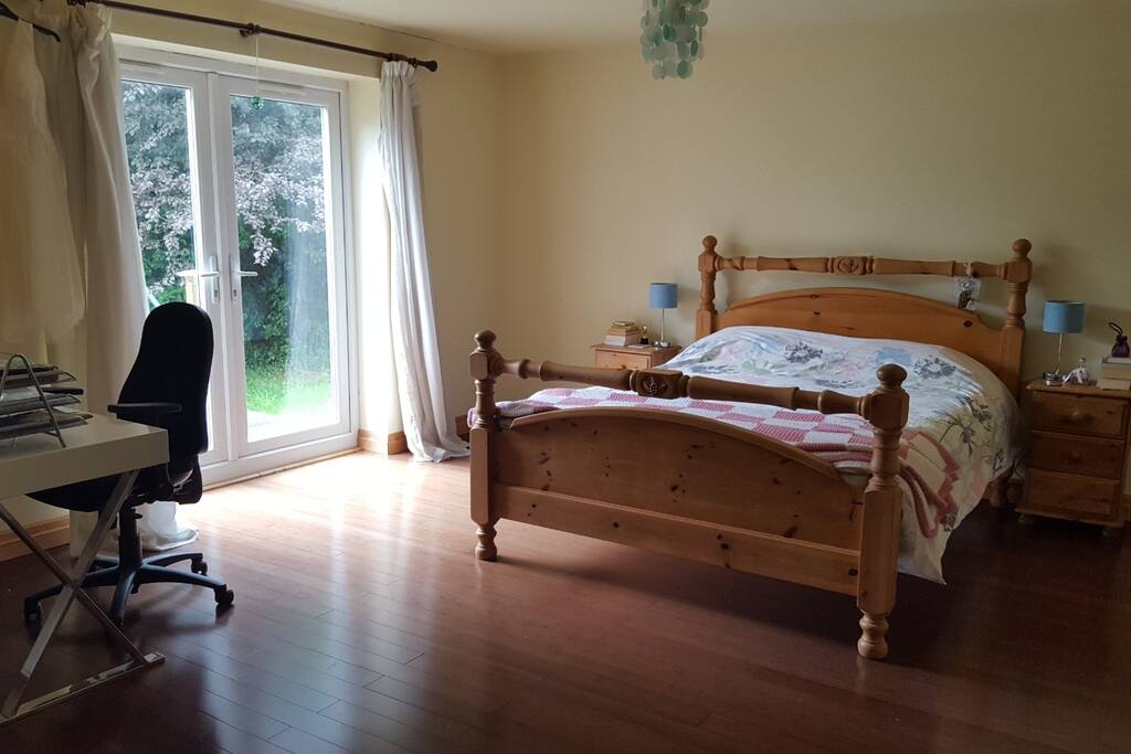 Quiet downstairs room