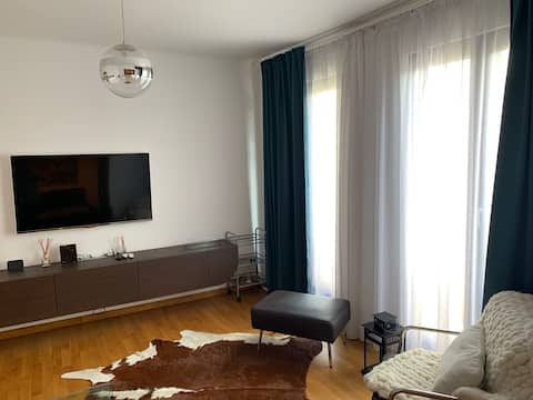 Top performing Airbnb: ArtPartment Downtown in Craiova