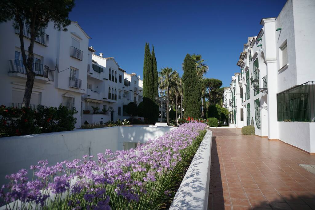 The gardens of resort quality with many fountains and pathways.